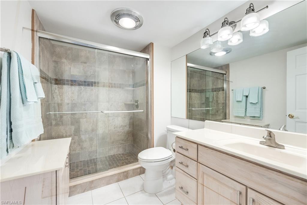 CRECIENTE CONDO NORTH - Residential