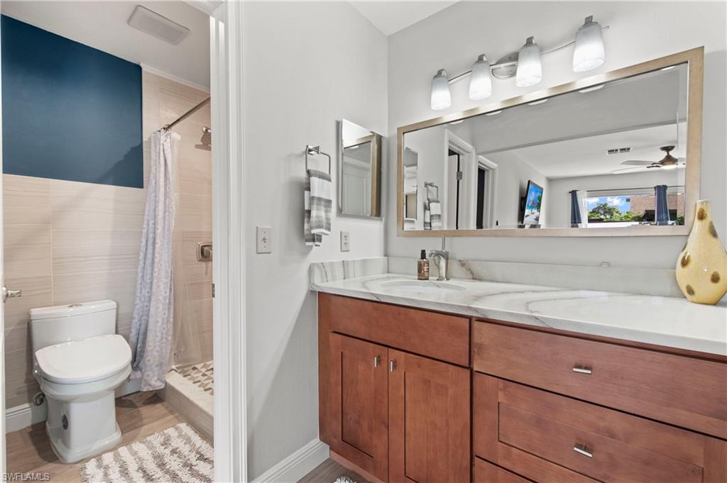 ROYAL WOODS - Residential