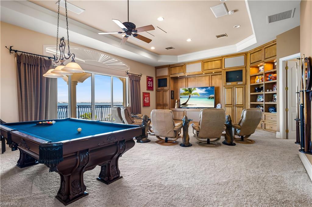 EDGEWATER - Residential