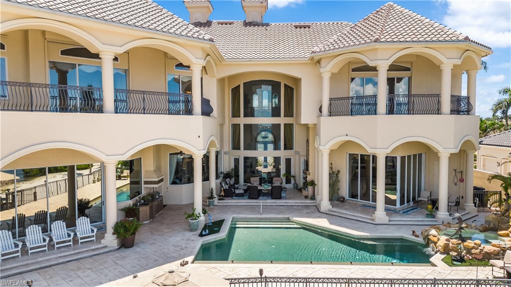 EDGEWATER - Residential