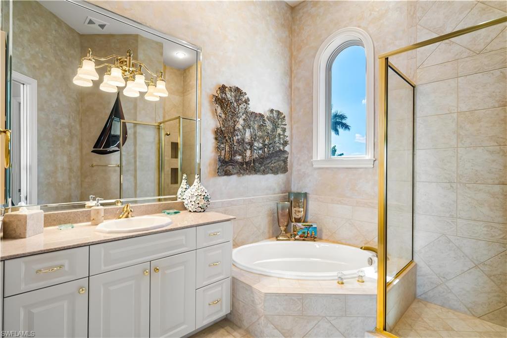 EDGEWATER - Residential