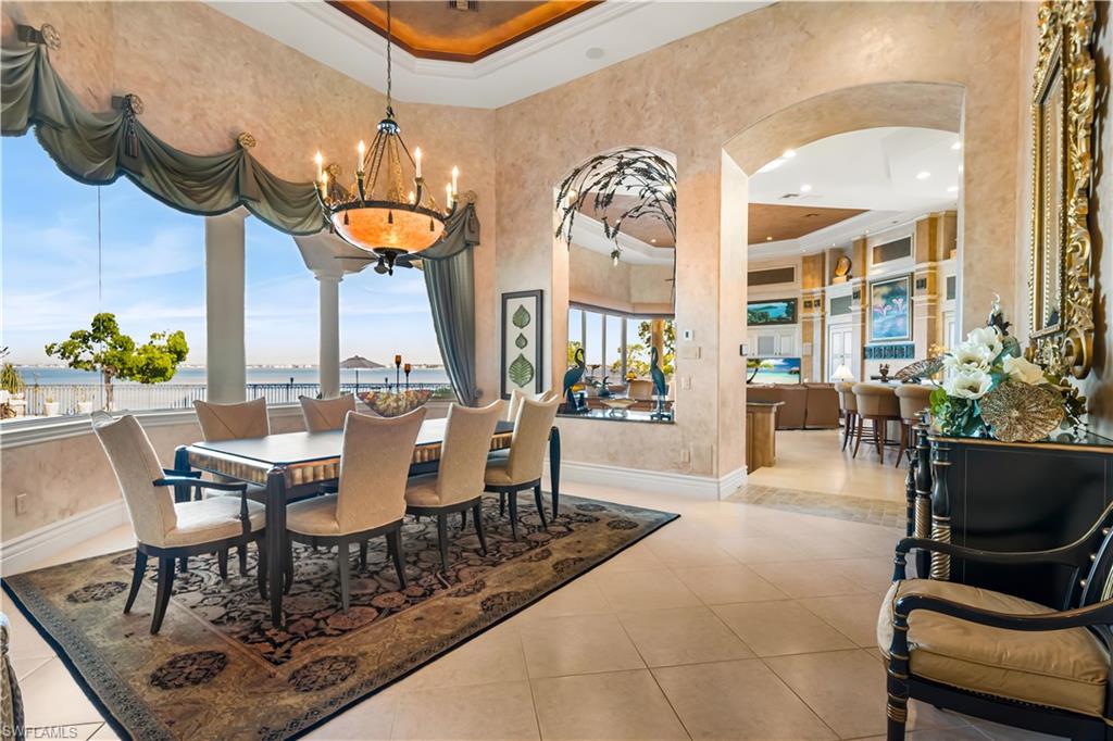 EDGEWATER - Residential