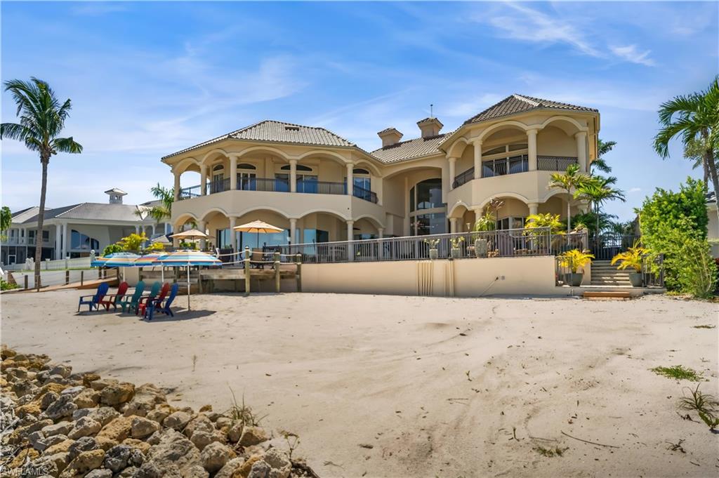 EDGEWATER - Residential