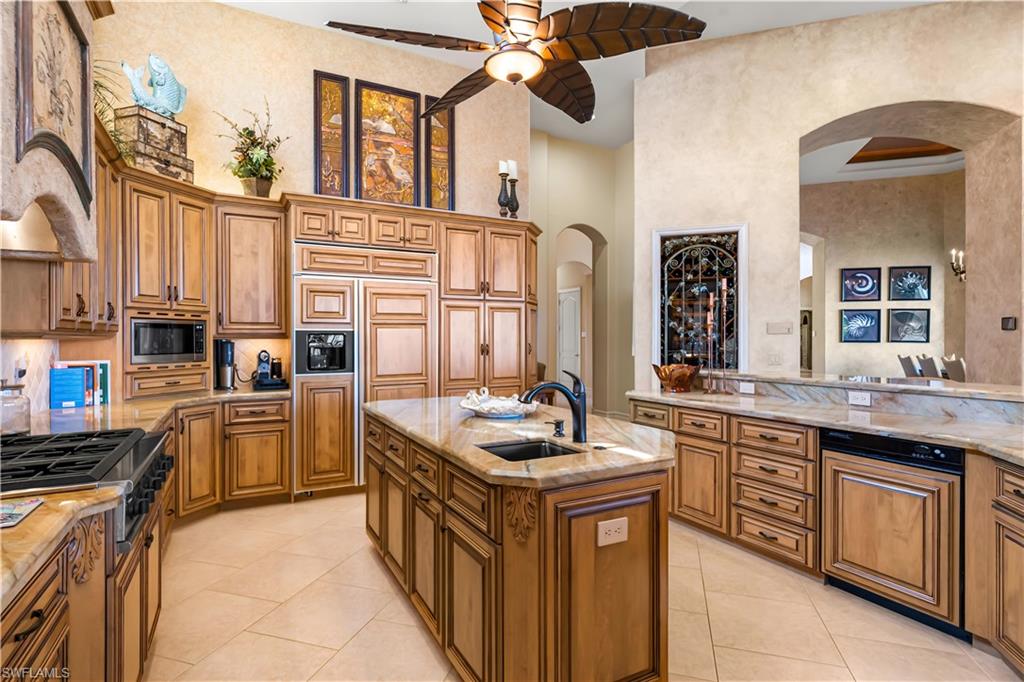 EDGEWATER - Residential