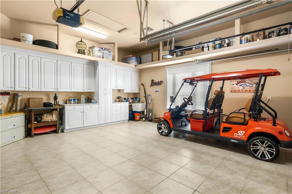 EDGEWATER - Residential