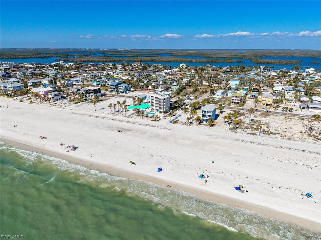 CORNERSTONE - Residential