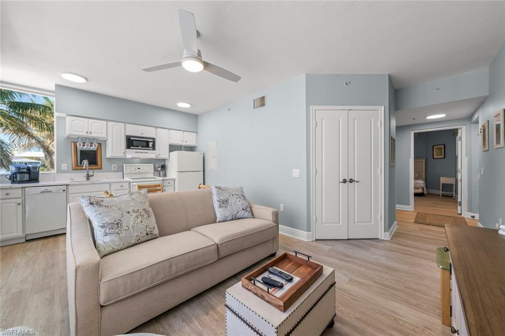 CORNERSTONE - Residential