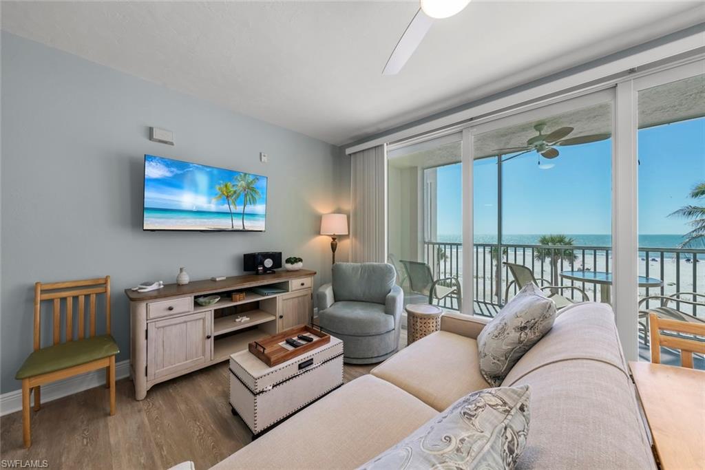 CORNERSTONE - Residential