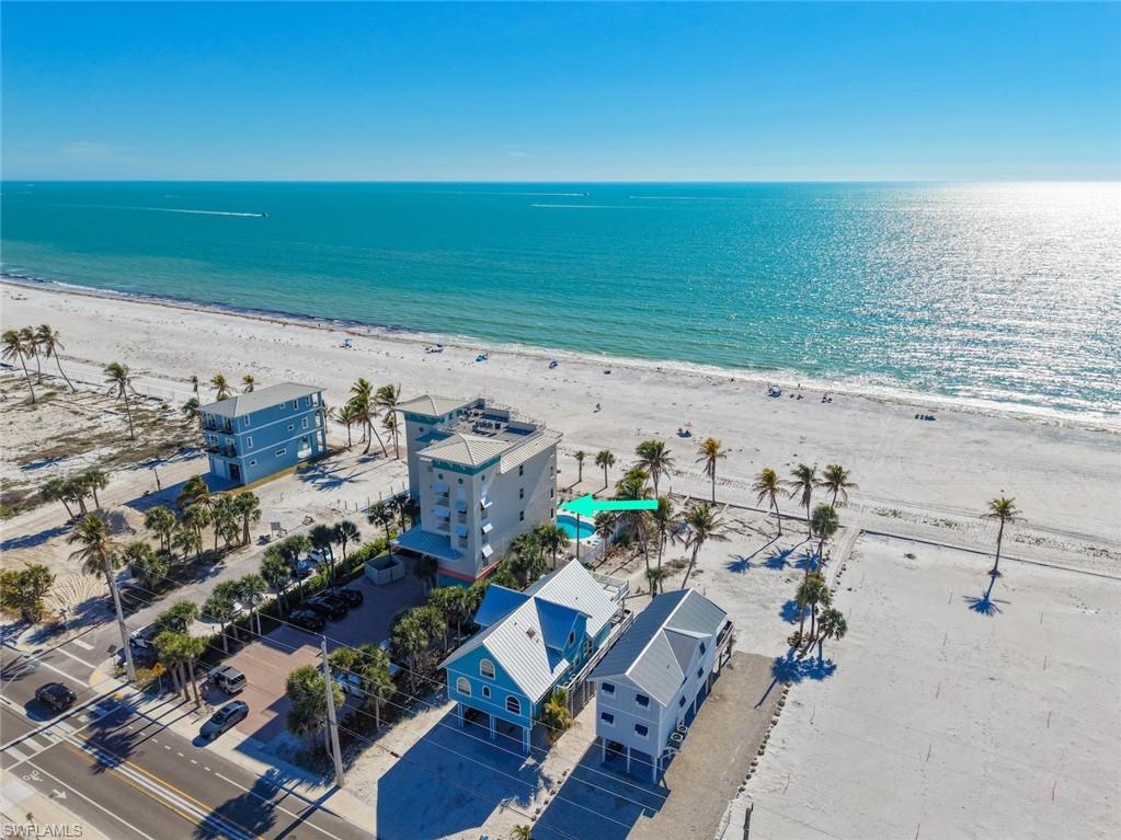 CORNERSTONE - Residential