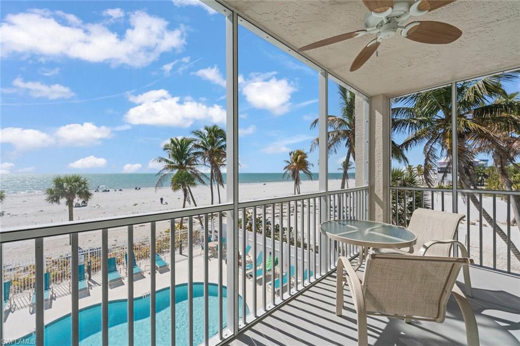 CORNERSTONE - Residential