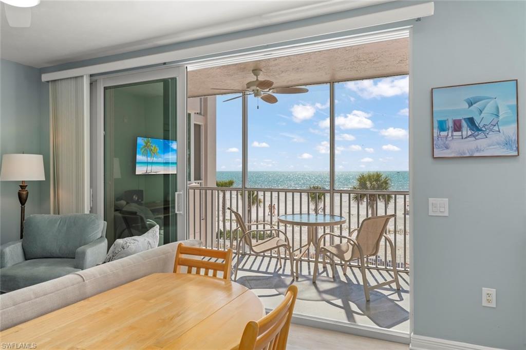 CORNERSTONE - Residential