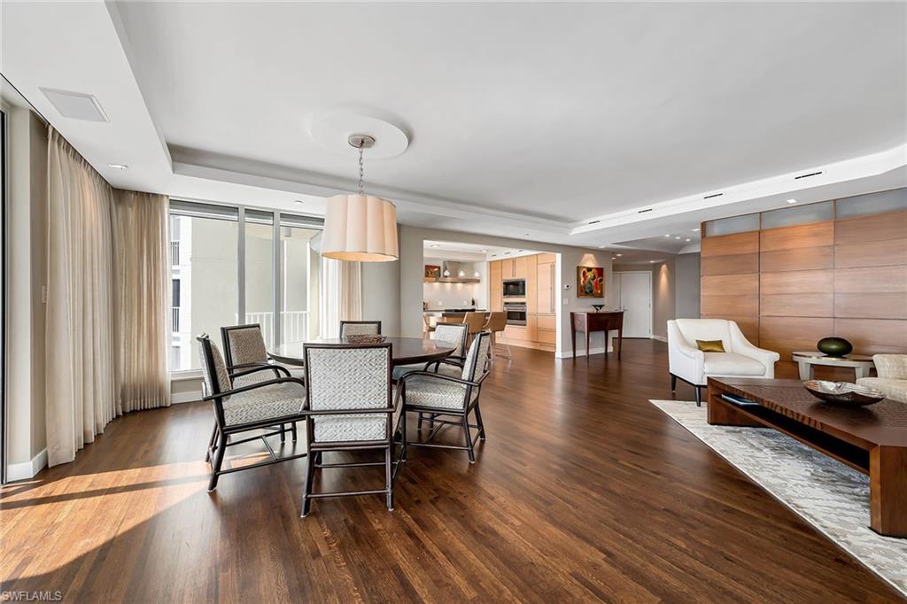 CONTESSA AT BAY COLONY - Residential