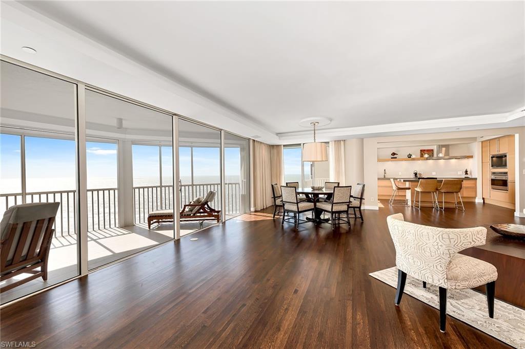 CONTESSA AT BAY COLONY - Residential