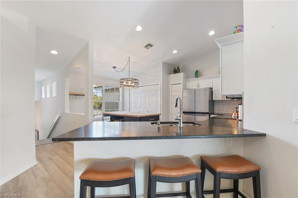 GARDEN LAKES - Residential