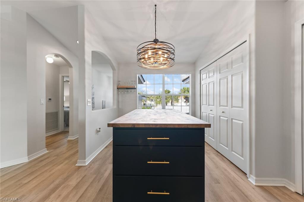 GARDEN LAKES - Residential