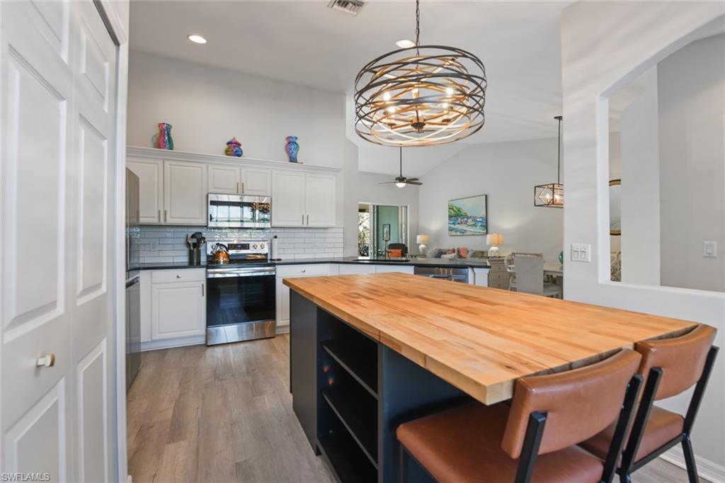 GARDEN LAKES - Residential