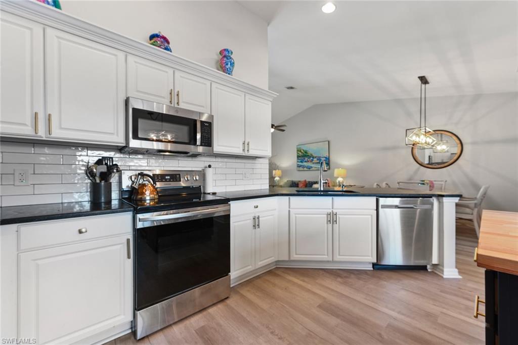 GARDEN LAKES - Residential