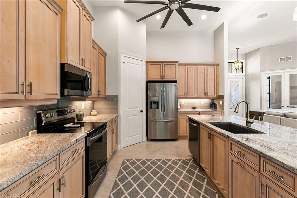 MARCO ISLAND - Residential