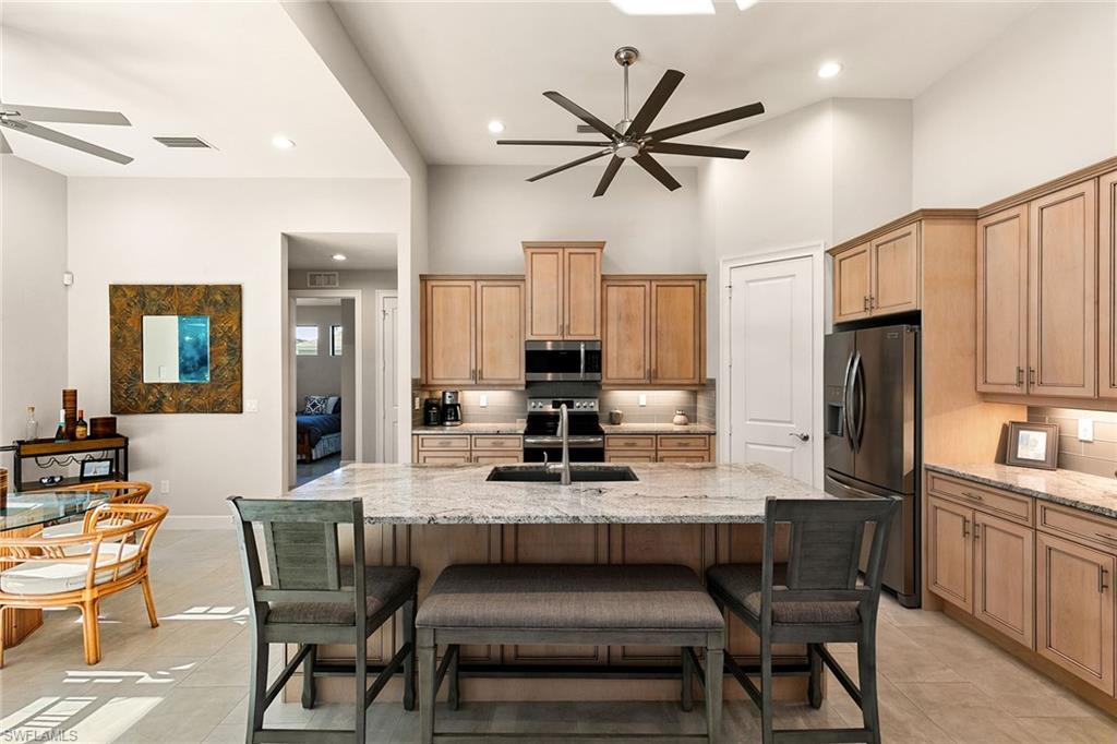 MARCO ISLAND - Residential