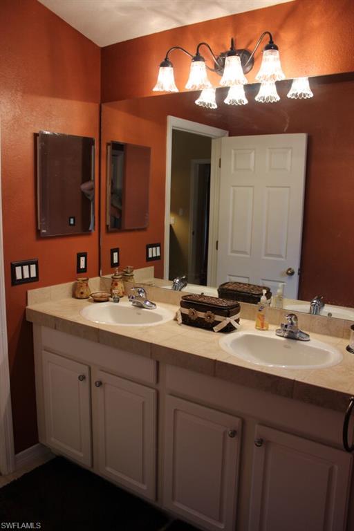 CALUSA PALMS - Residential