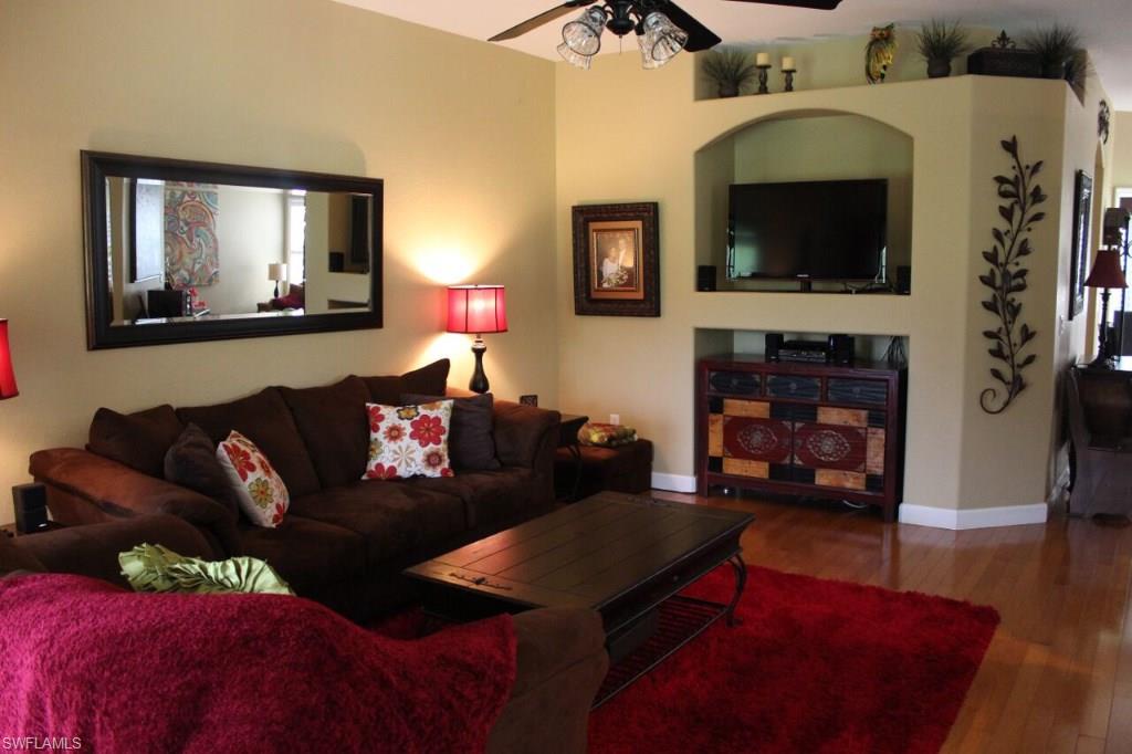 CALUSA PALMS - Residential