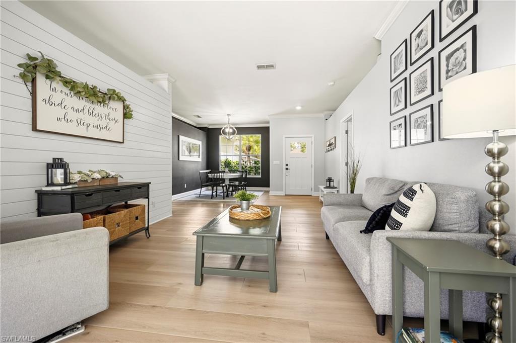 STONEYBROOK - Residential