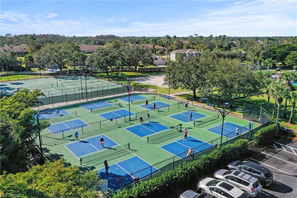 STONEYBROOK - Residential