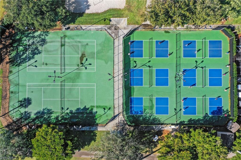 STONEYBROOK - Residential