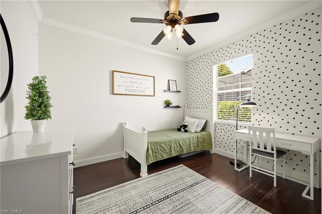 STONEYBROOK - Residential