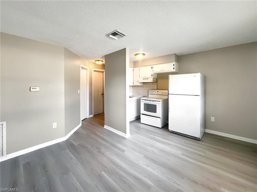 FORT MYERS SHORES - Residential Lease