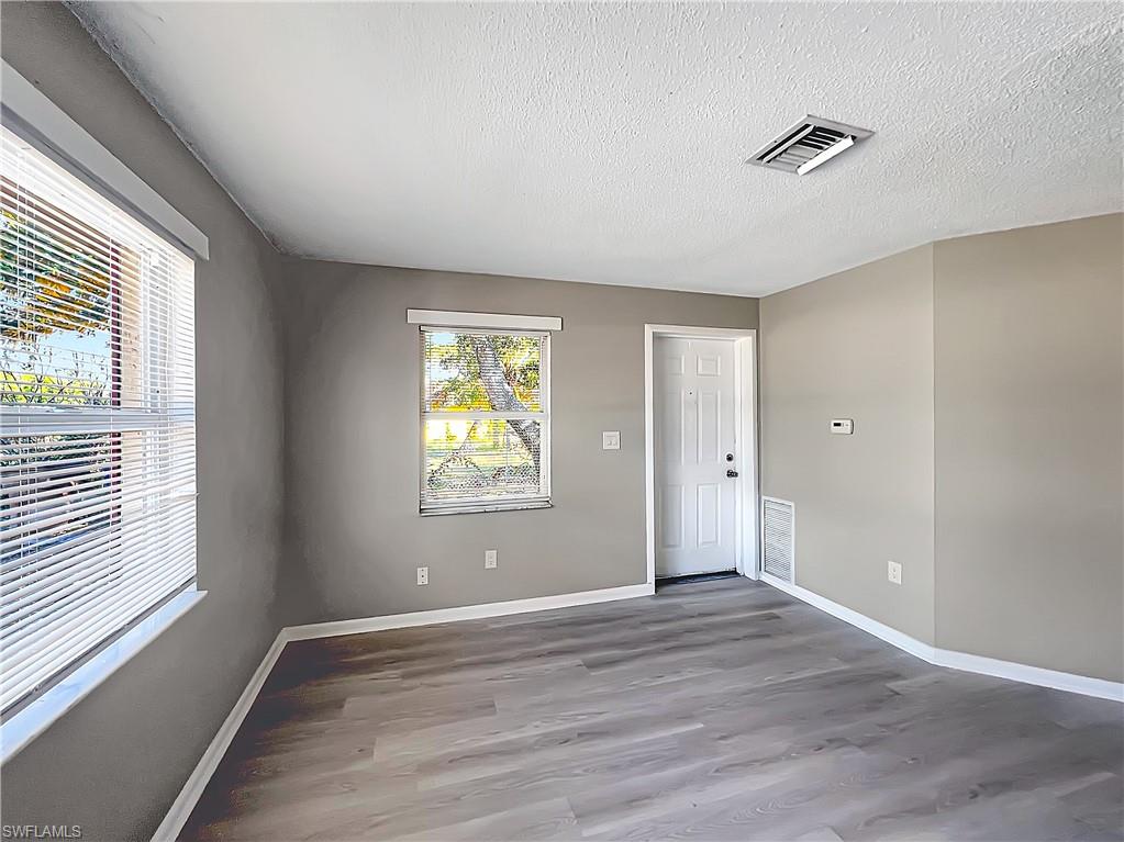 FORT MYERS SHORES - Residential Lease