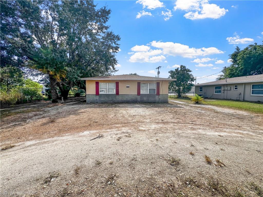 FORT MYERS SHORES - Residential Lease