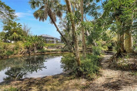 A home in ESTERO