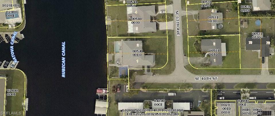 CAPE CORAL - Residential