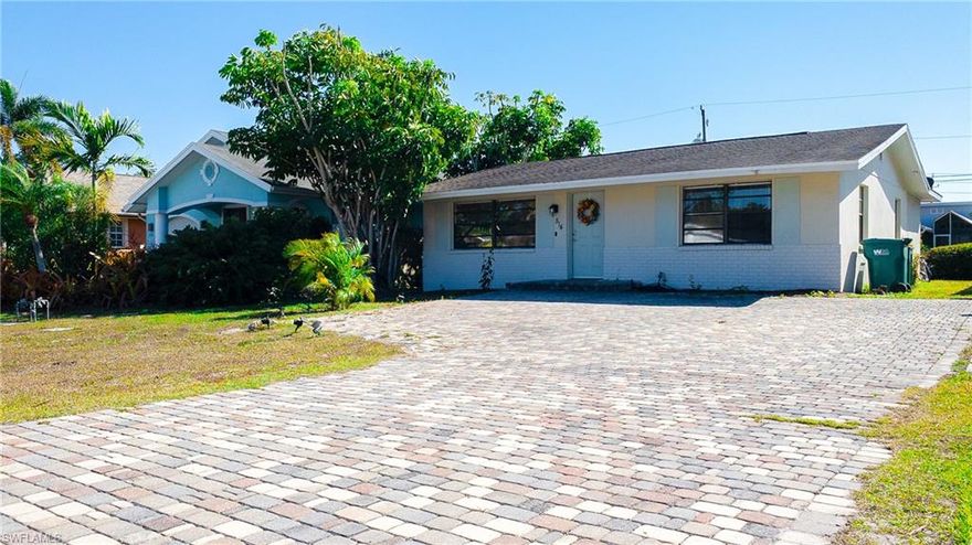 INCOME-PRODUCING SHORT-TERM RENTAL • RARE INVESTMENT OPPORTUNITY • NAPLES PARK GEM • TURNKEY • NEW ROOF (2018) • ASSESSMENTS PAID • SOUTHERN REAR EXPOSURE • NO HOA

Welcome to Naples Park—where beach lifestyle meets flexibility. This turnkey, move-in ready concrete block home with classic stucco construction is bright, clean, and easy to enjoy from day one—whether you want to move right in or use it as an income-producing short-term rental. Inside, you’ll love the open Great Room layout that connects living and dining seamlessly, plus tile flooring throughout (no carpet)—perfect for Florida living and effortless cleanup after a day at the beach. The light, updated kitchen with white cabinetry keeps the space feeling fresh and inviting.

Step out to the spacious screened lanai—an essential Florida feature—overlooking a private vinyl-fenced backyard with highly desirable southern rear exposure, keeping the yard sunny and pool-friendly. There’s also extra storage for tools, and beach gear. Buy with confidence thanks to big-ticket upgrades that matter: Architectural shingle roof (2018), central water & sewer with ALL ASSESSMENTS PAID IN FULL—no surprise balance to take over. Best of all, there’s NO HOA. Just minutes to Vanderbilt Beach, Delnor-Wiggins Pass State Park, and Mercato for dining, shopping, and nightlife, plus Walmart, Publix, and a wide selection of restaurants only about 5 minutes away. Bonus for investors: the home previously operated as a short-term rental and achieved strong income performance.