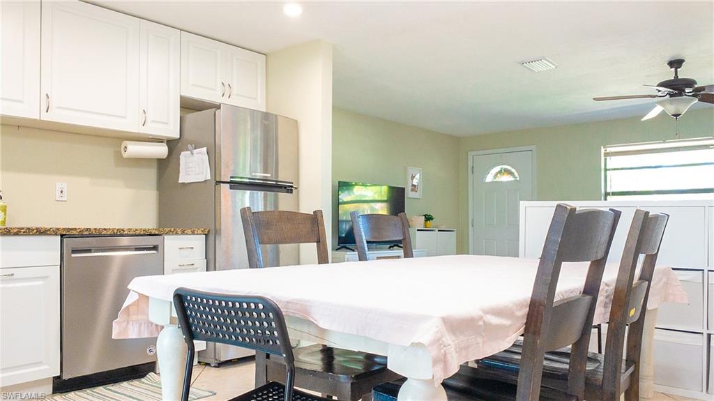 NAPLES PARK - Residential