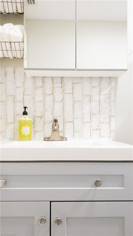 NAPLES PARK - Residential