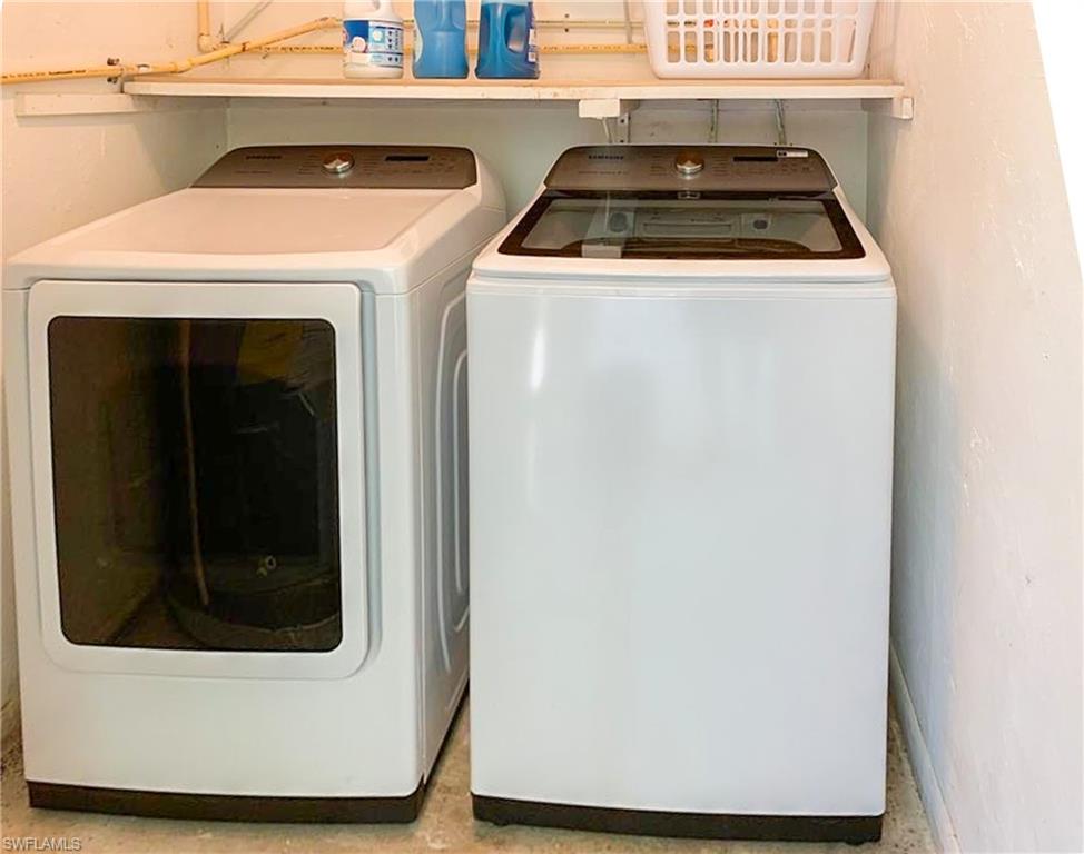 NAPLES PARK - Residential