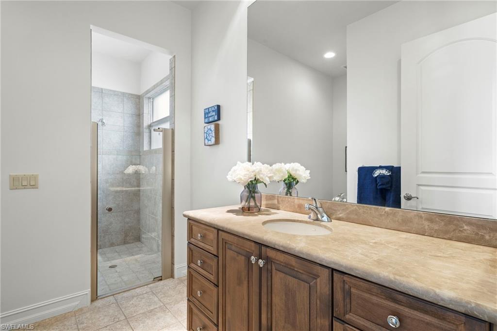 ROYAL HARBOR - Residential