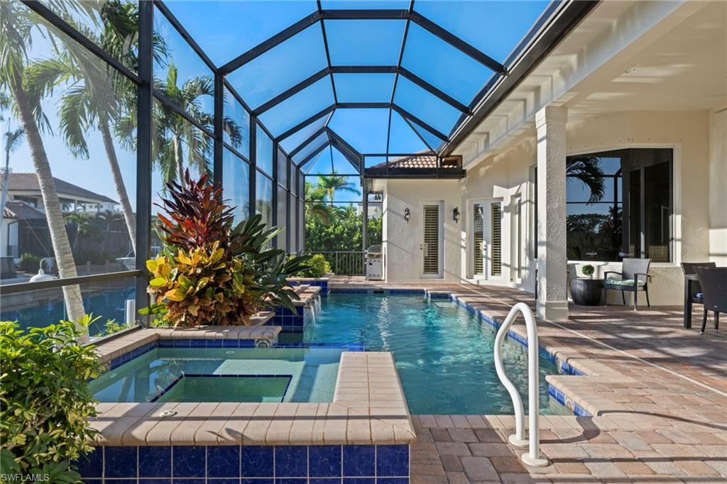 ROYAL HARBOR - Residential