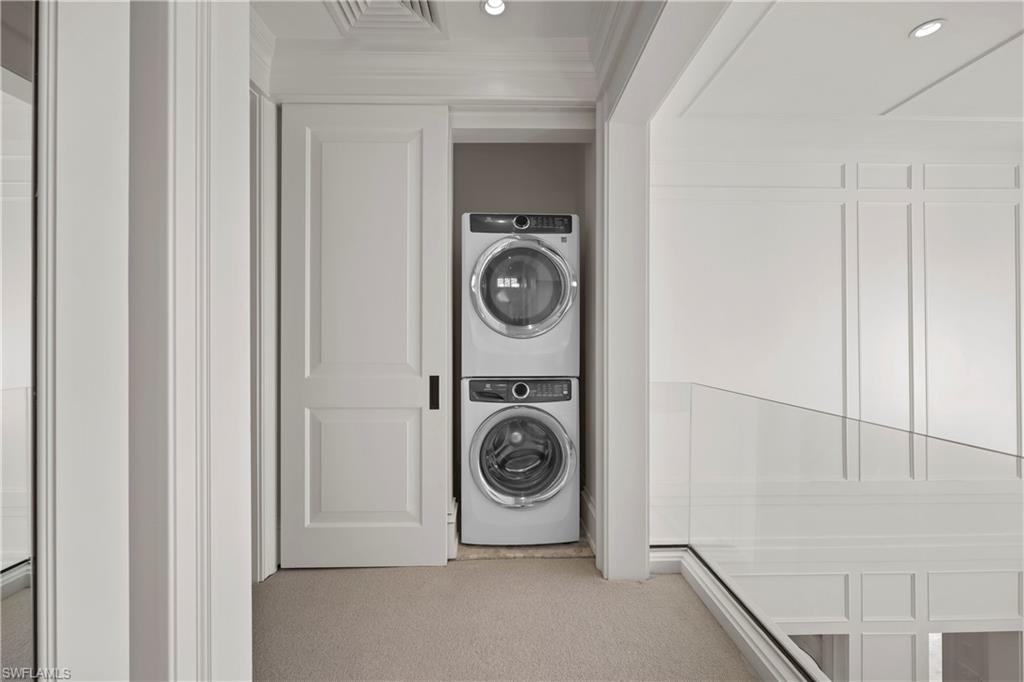 VIZCAYA AT BAY COLONY - Residential Lease