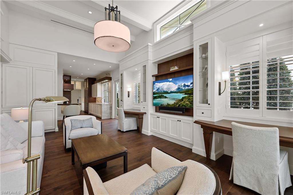 VIZCAYA AT BAY COLONY - Residential Lease