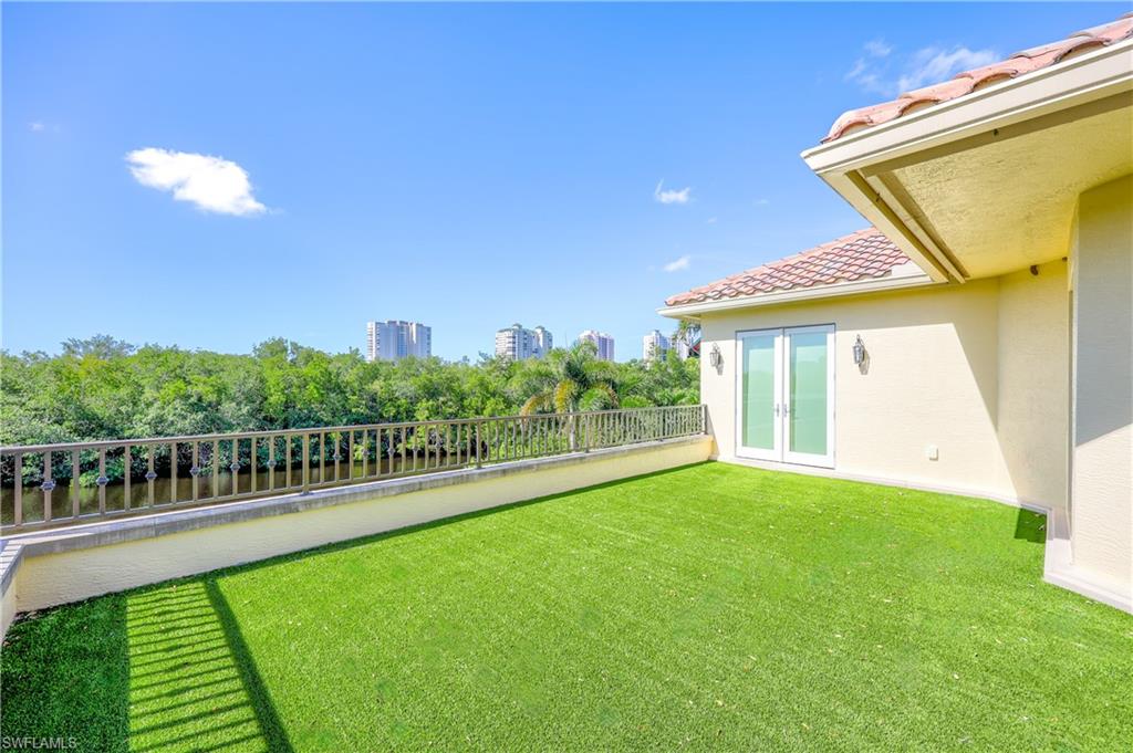 VIZCAYA AT BAY COLONY - Residential Lease