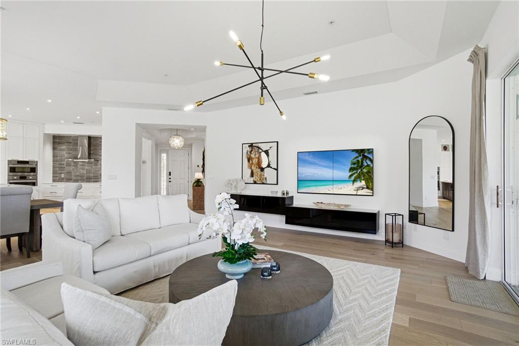 LES CHATEAUX - Residential