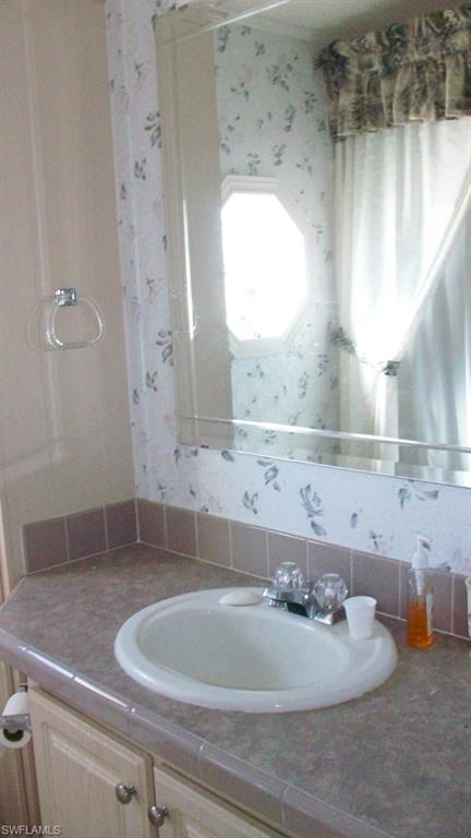 CORKSCREW WOODLANDS - Residential