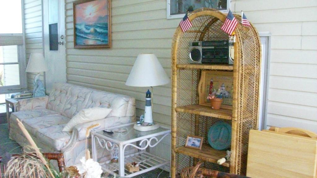 CORKSCREW WOODLANDS - Residential