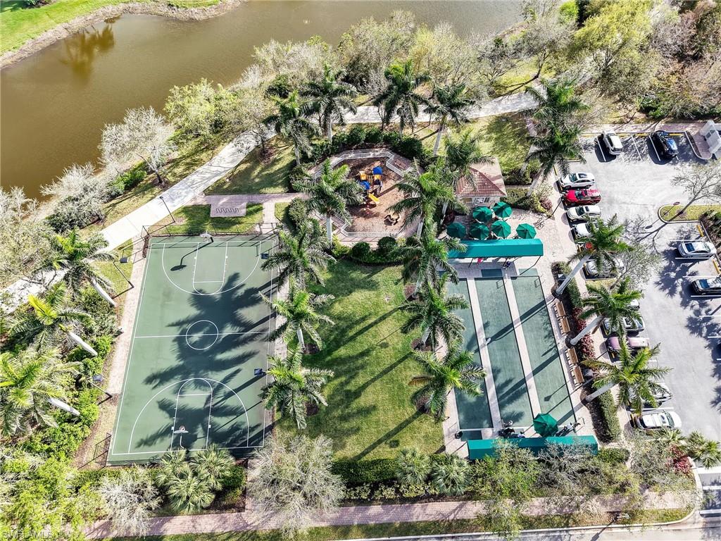 VILLAGE WALK OF BONITA SPRINGS - Residential