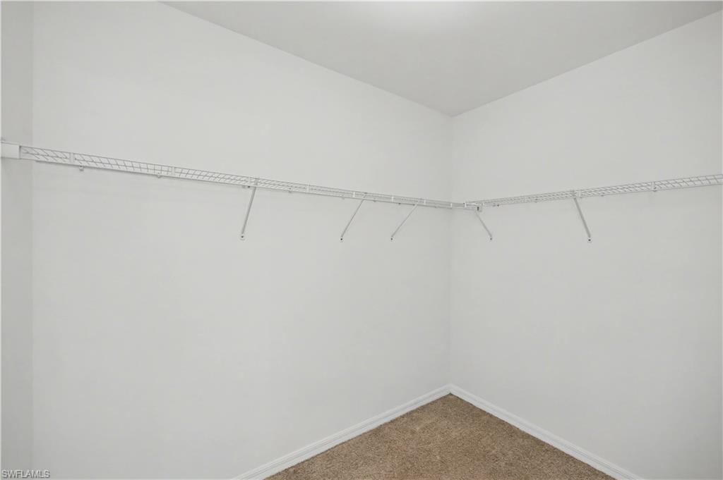 ENTRADA - Residential