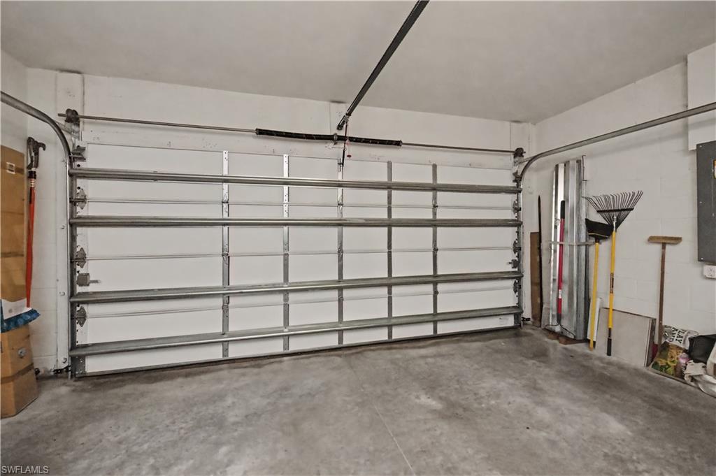 ENTRADA - Residential