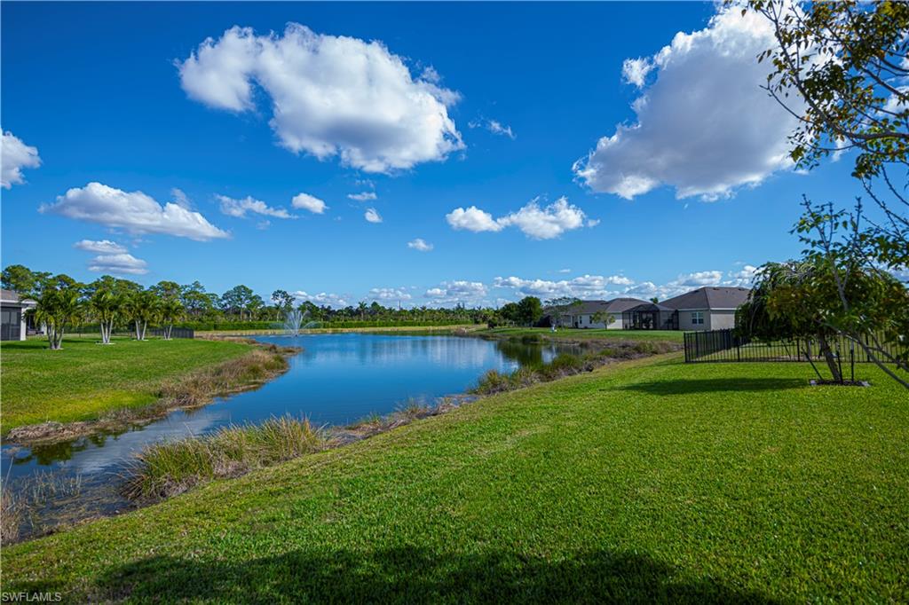 ENTRADA - Residential